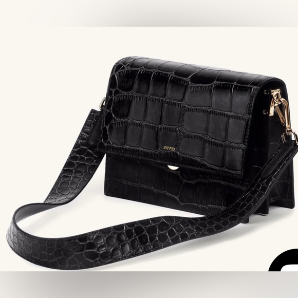 JW Pie crossbody new with tags - Picture 1 of 3